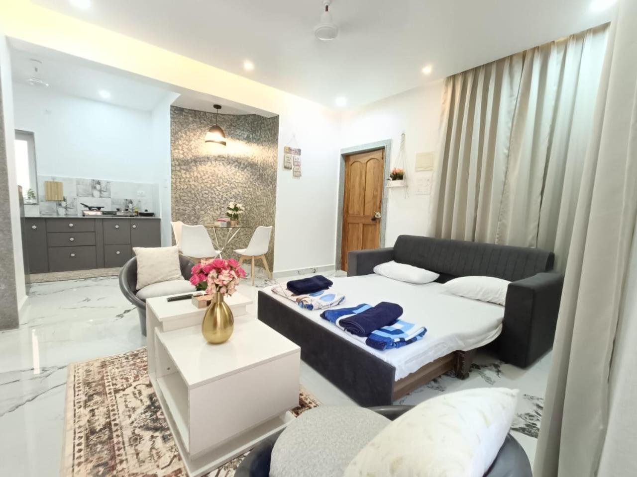 Saldanha Kyle Gardens Apartment Calangute Phòng bức ảnh